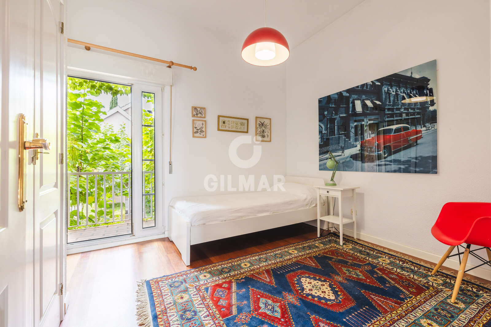 Property slider Gilmar