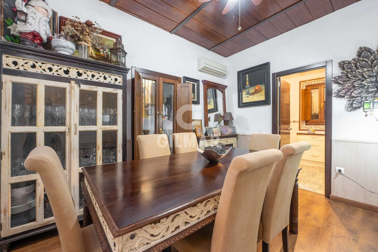 Property slider Gilmar