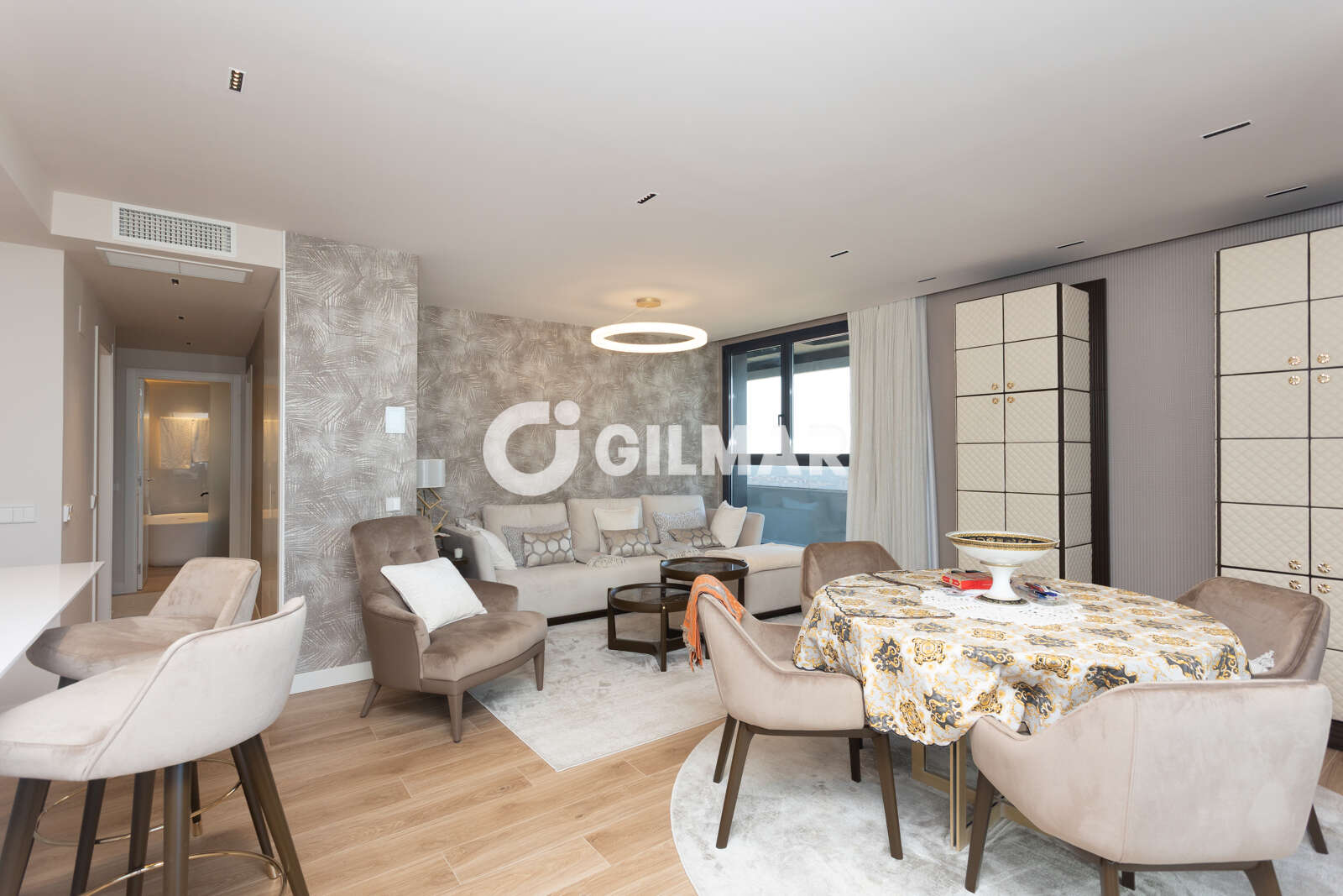 Property slider Gilmar