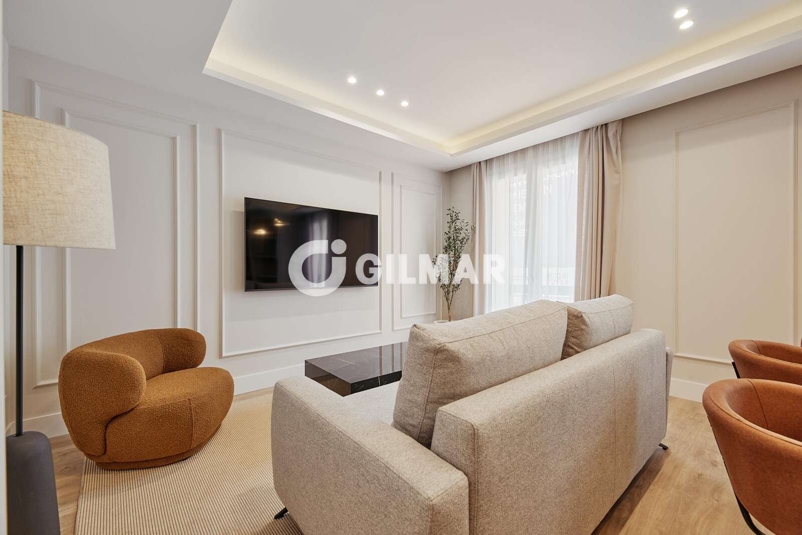 Property slider Gilmar