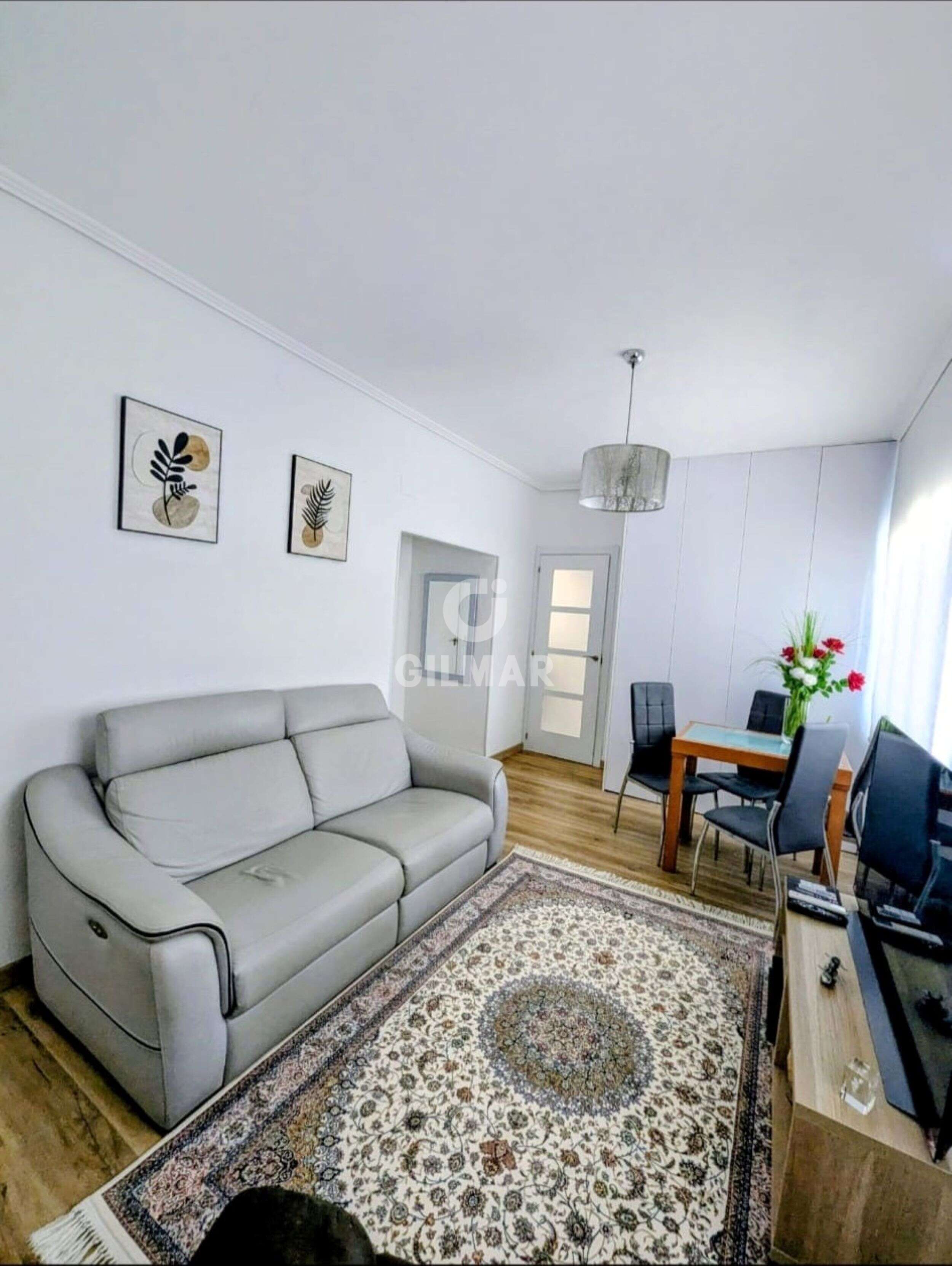 Photo of Semi-detached house