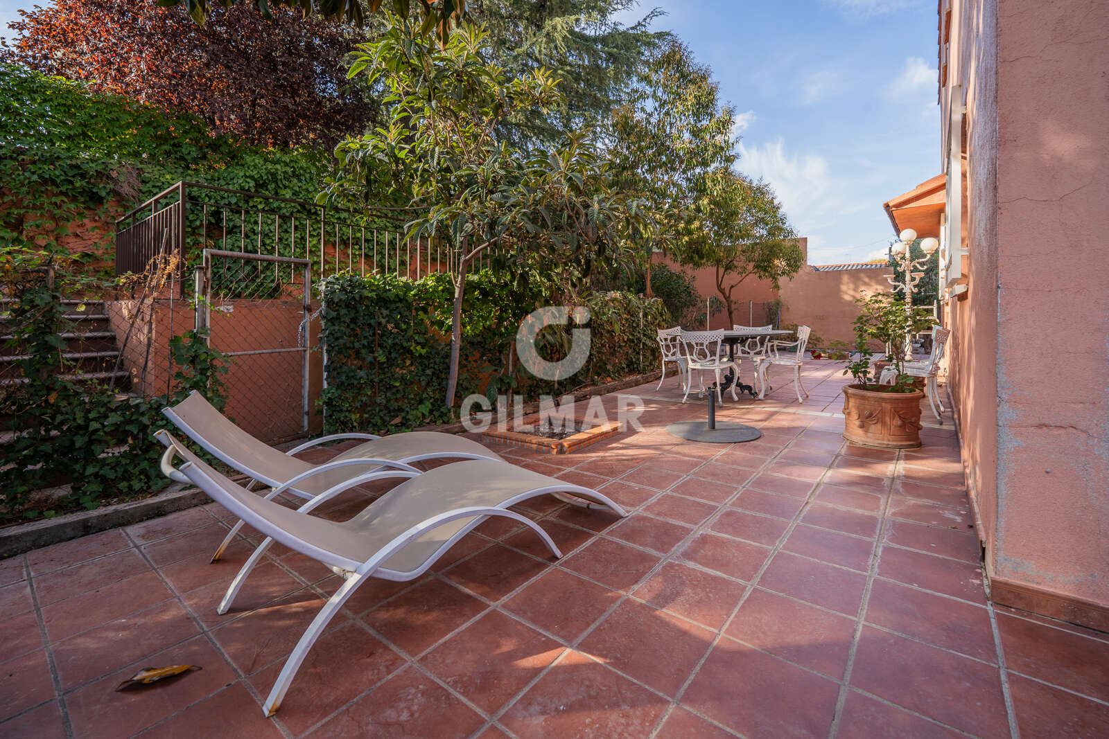 Property slider Gilmar