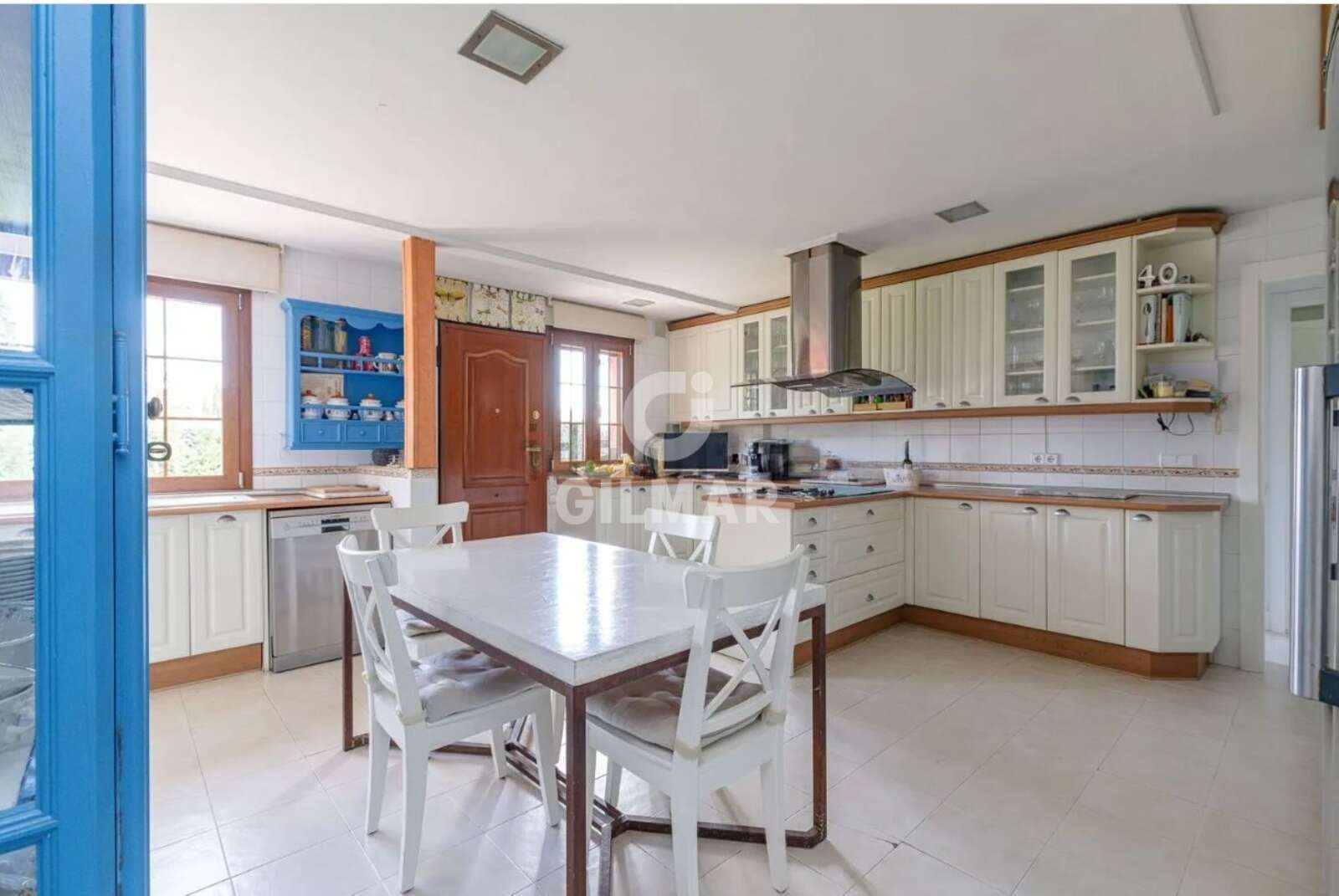 Property slider Gilmar