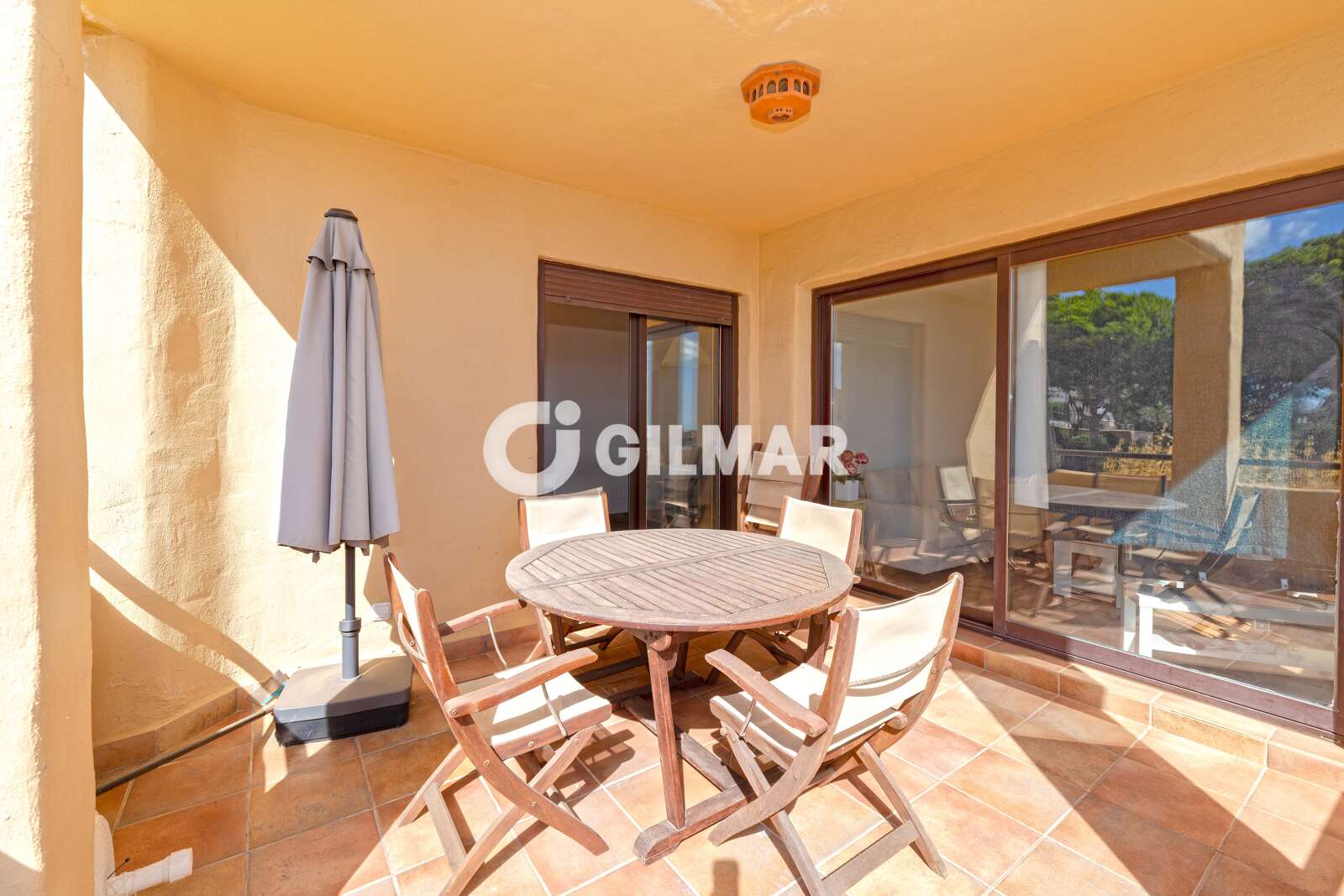 Property slider Gilmar