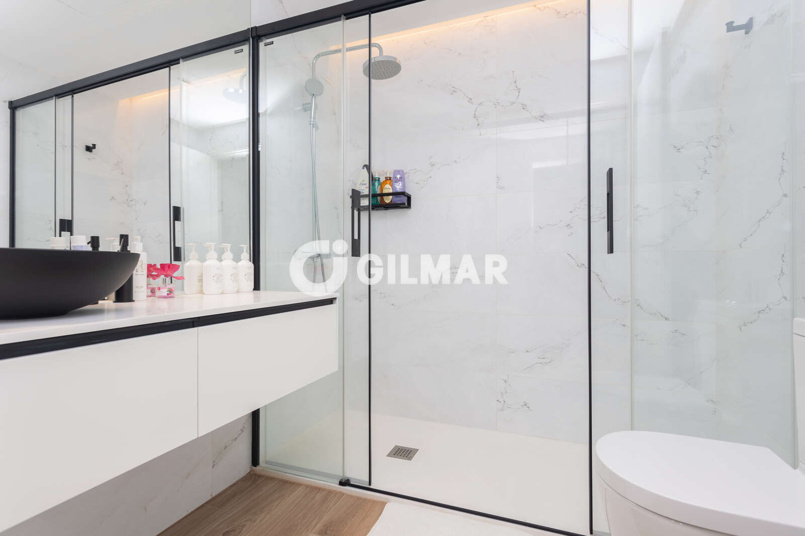 Property slider Gilmar
