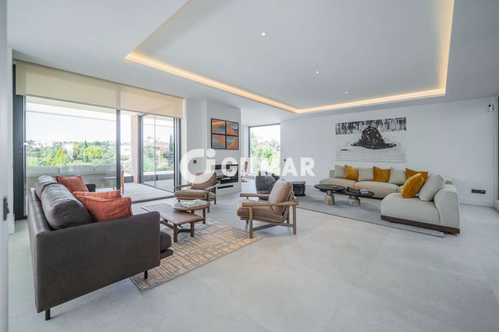 Property slider Gilmar