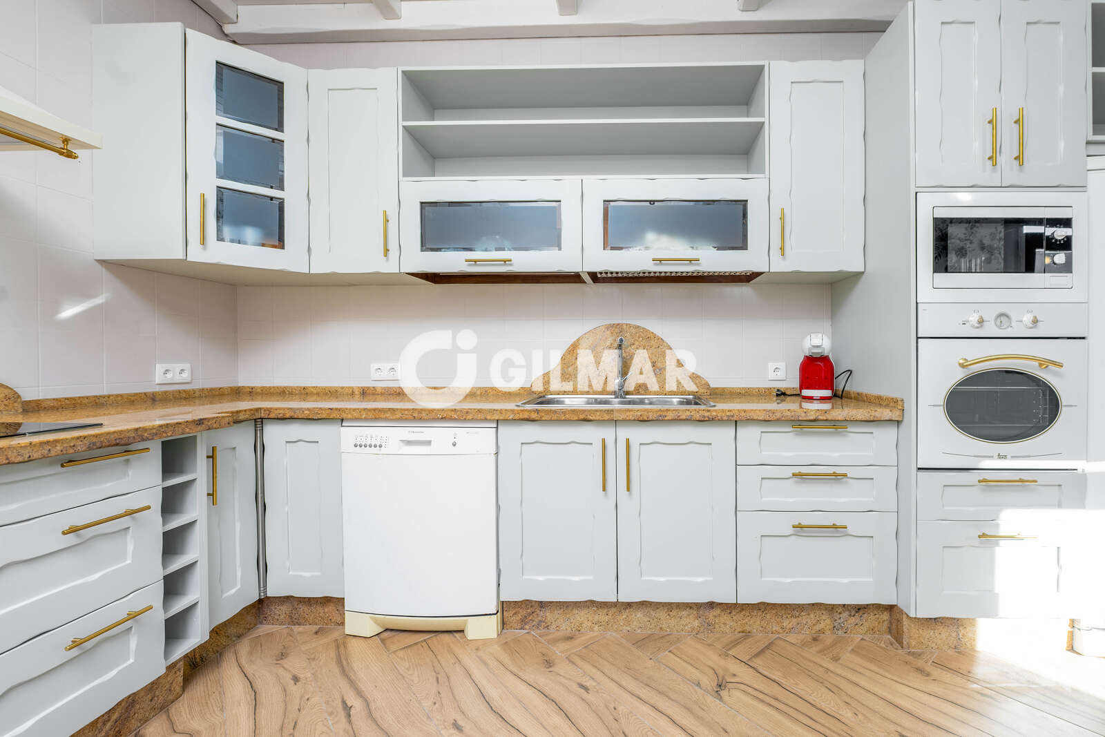 Property slider Gilmar