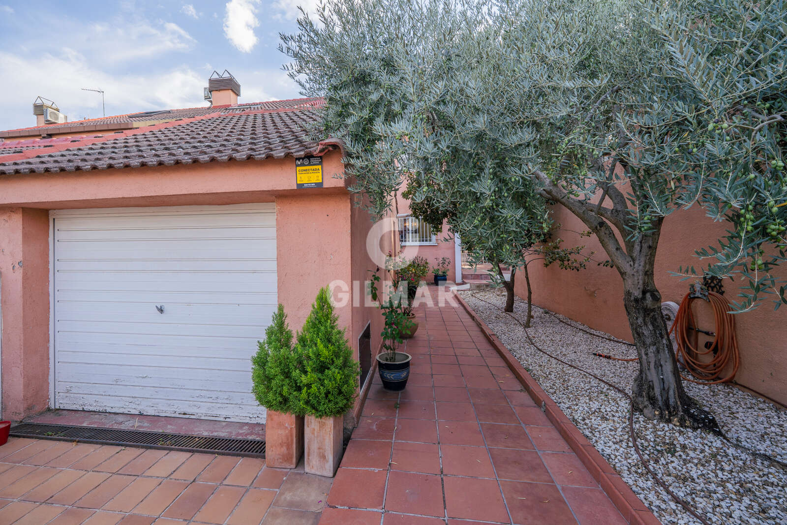 Property slider Gilmar