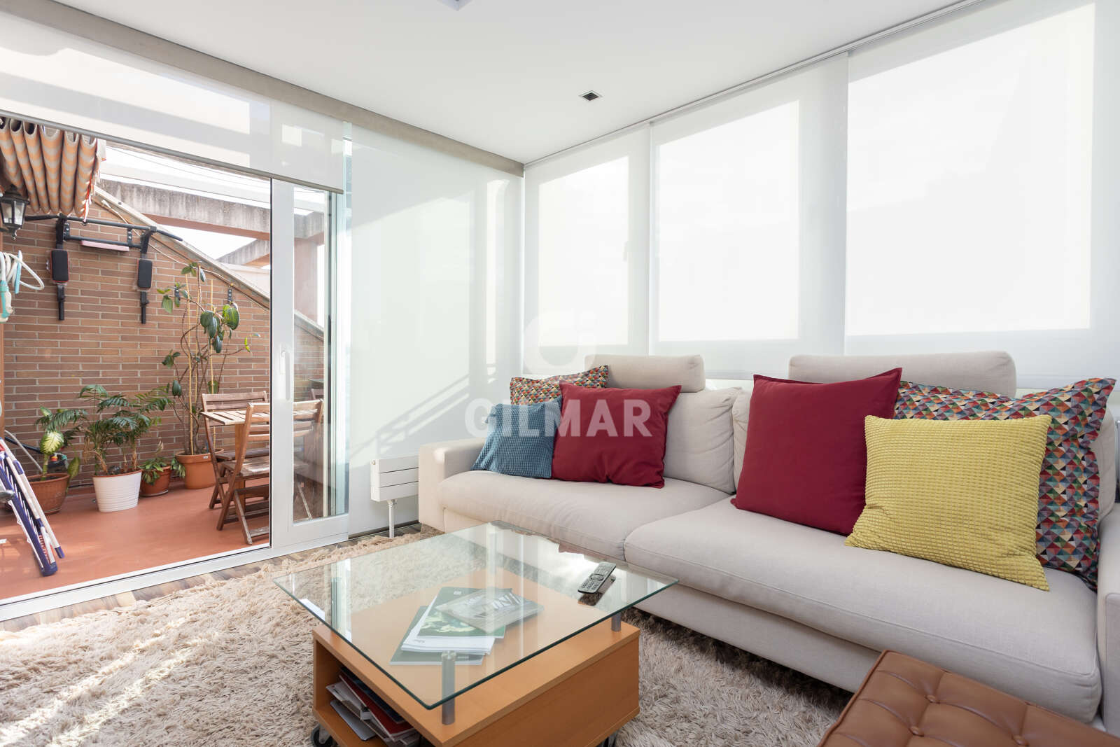 Property slider Gilmar