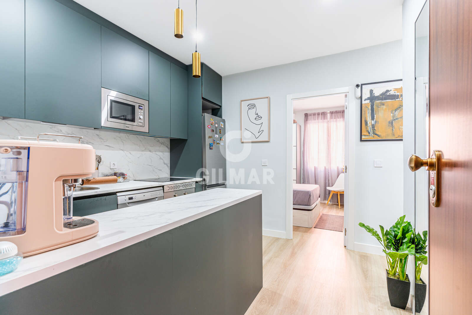 Property slider Gilmar