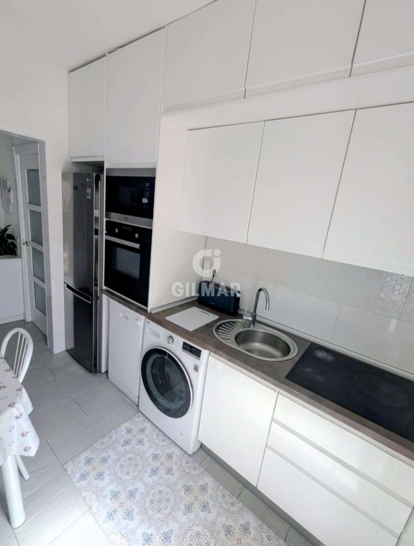 Property slider Gilmar
