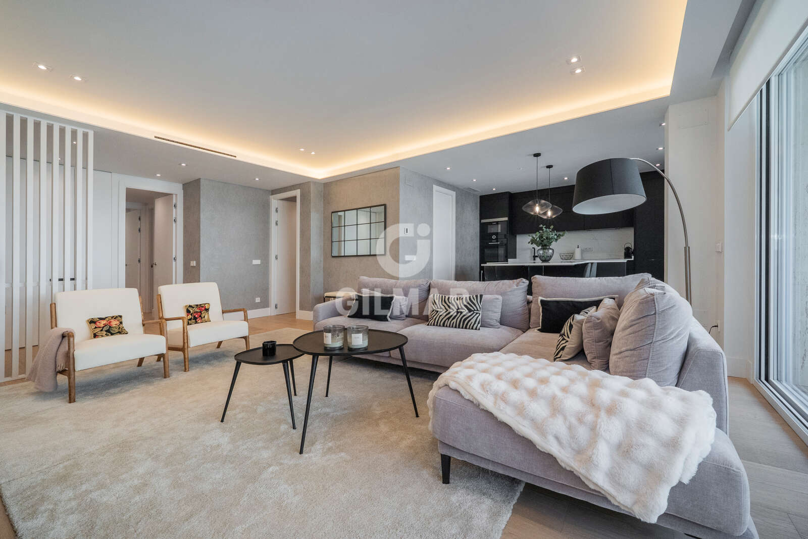 Property slider Gilmar