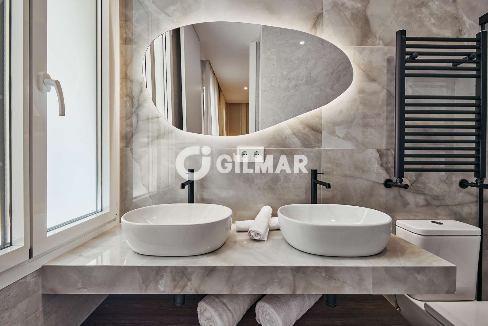 Property slider Gilmar