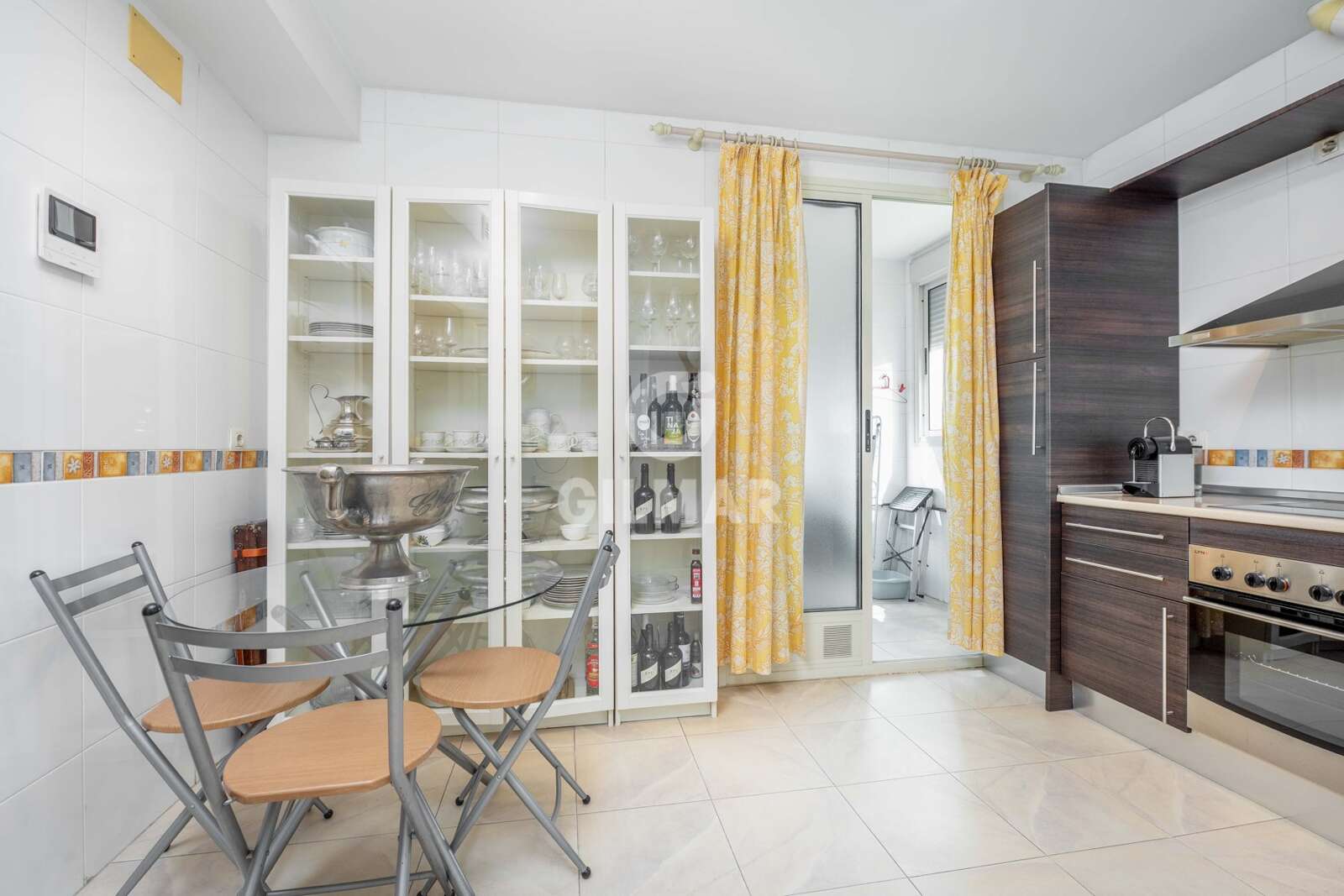 Property slider Gilmar