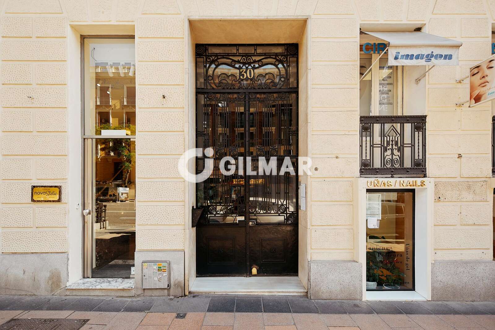 Property slider Gilmar