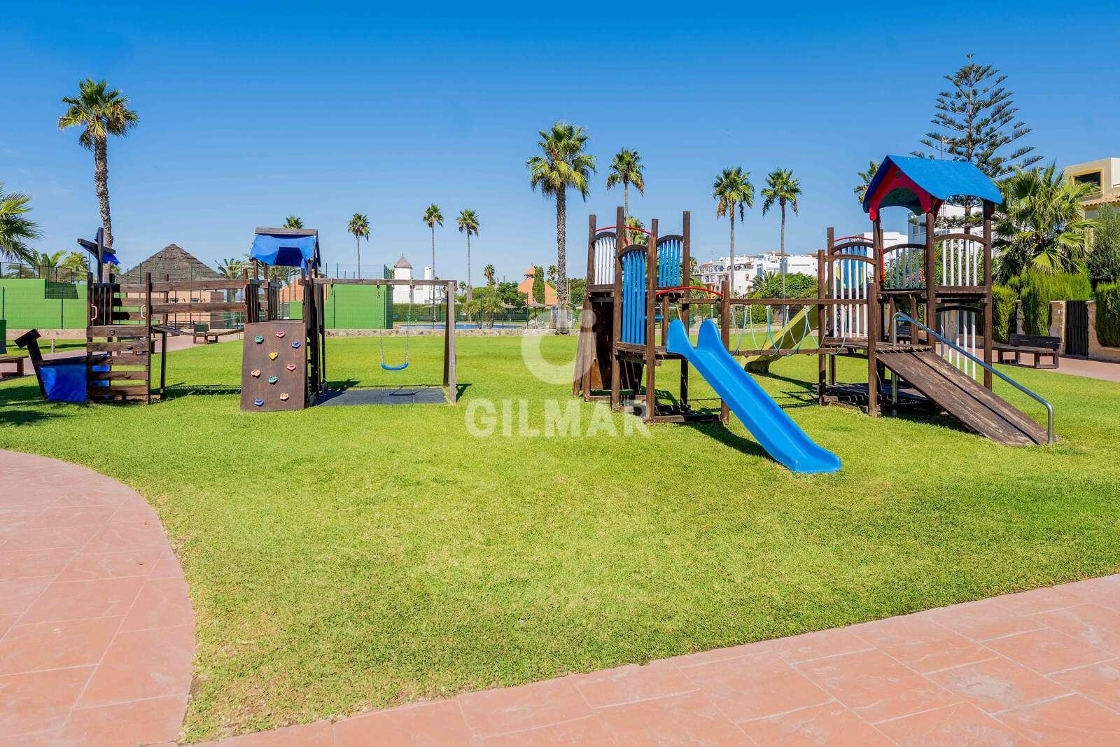 Property slider Gilmar