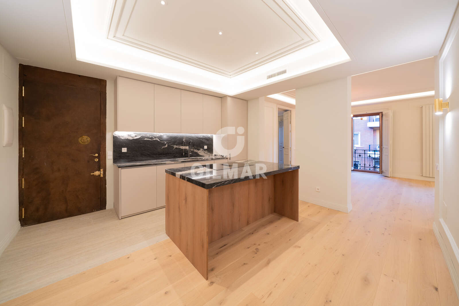 Property slider Gilmar