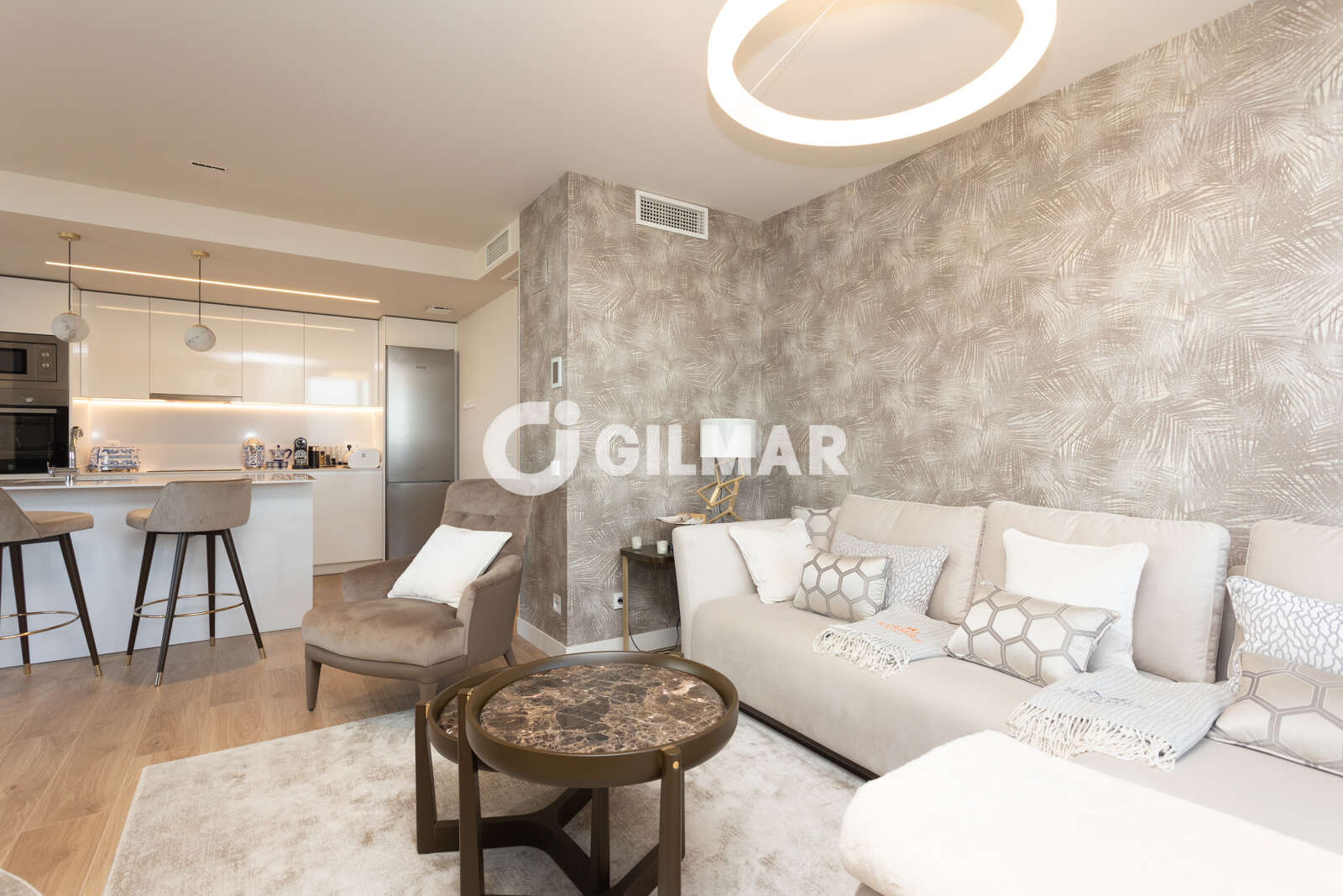 Property slider Gilmar