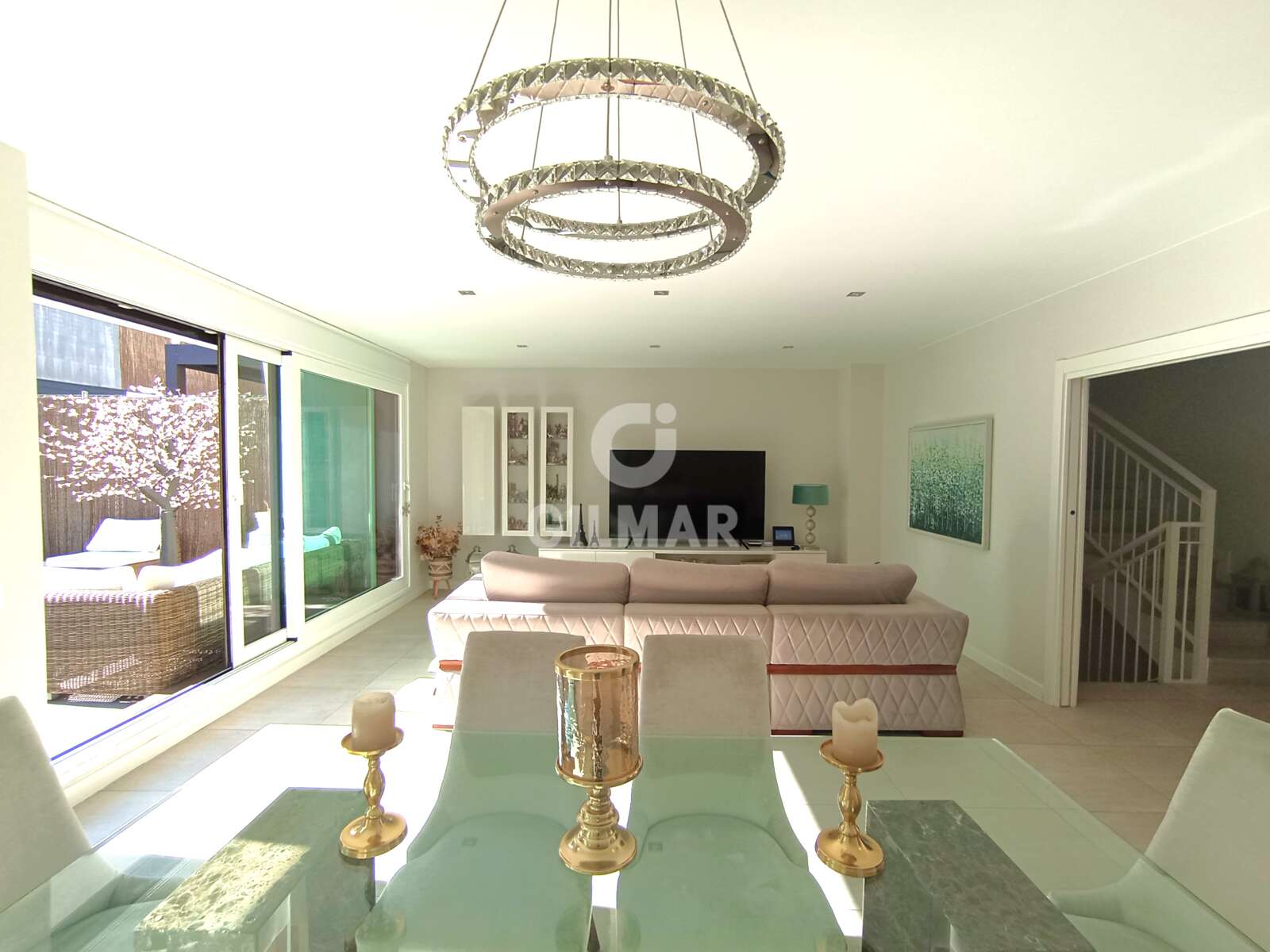 Property slider Gilmar