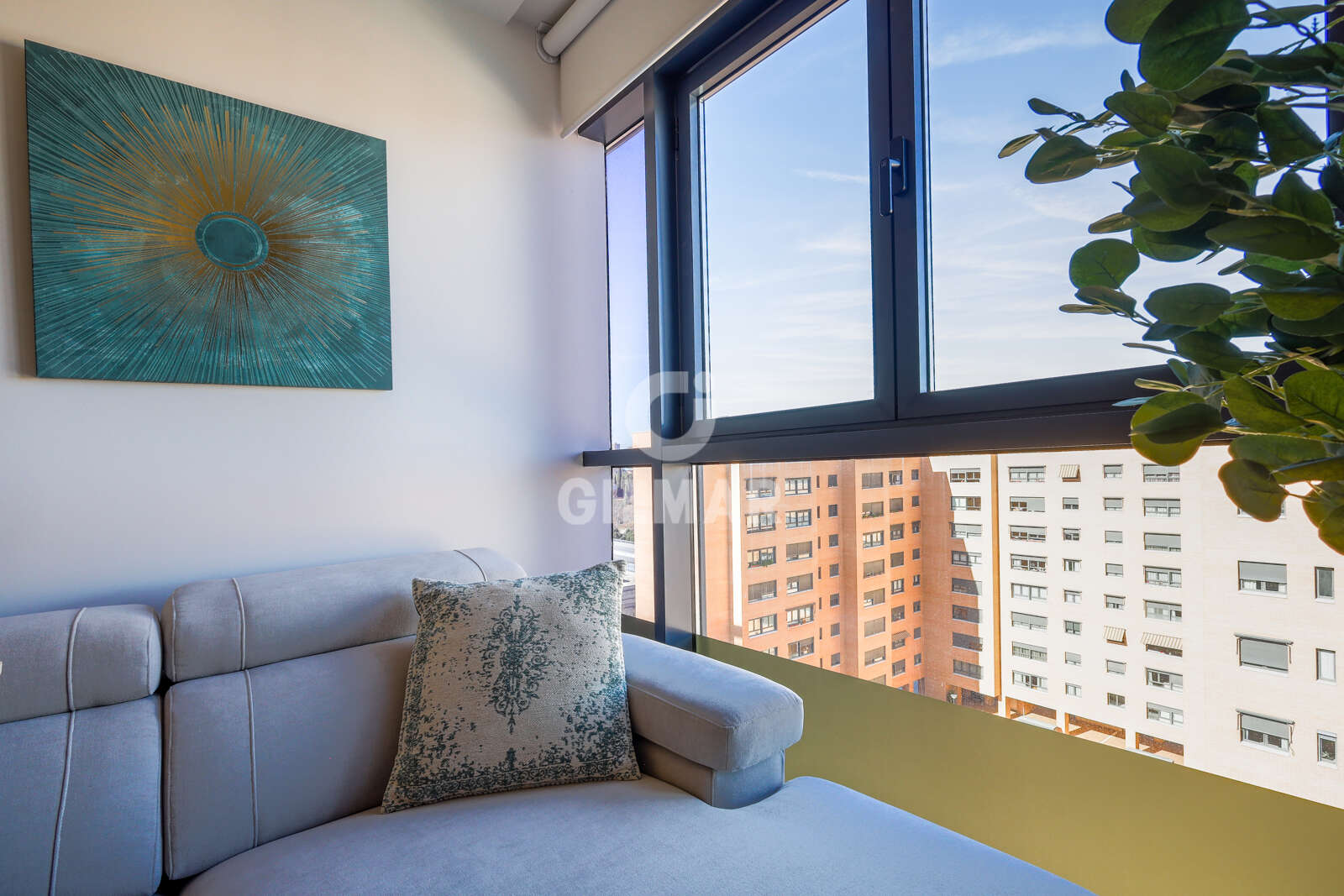 Property slider Gilmar