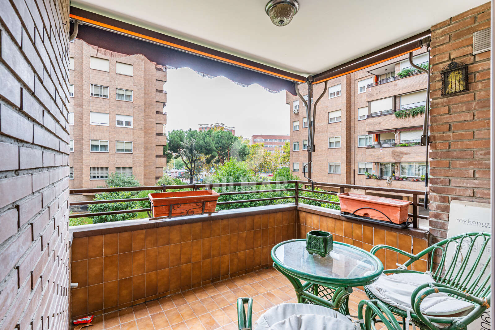 Property slider Gilmar