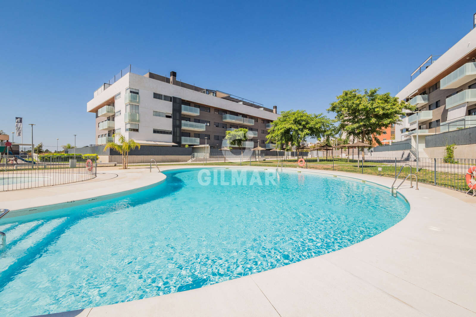 Property slider Gilmar