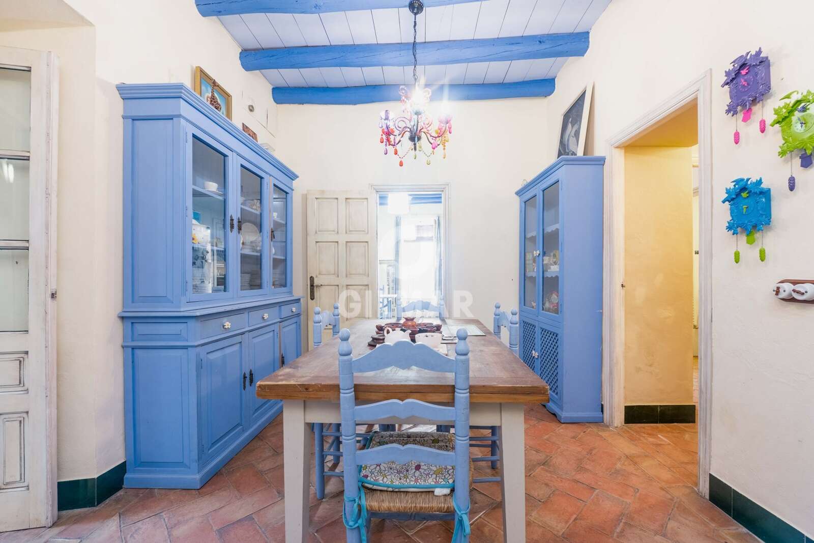 Property slider Gilmar