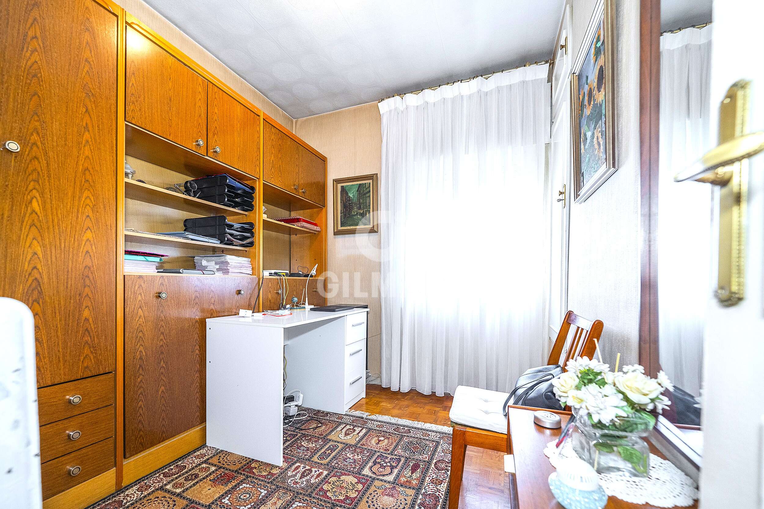 Photo of Semi-detached house
