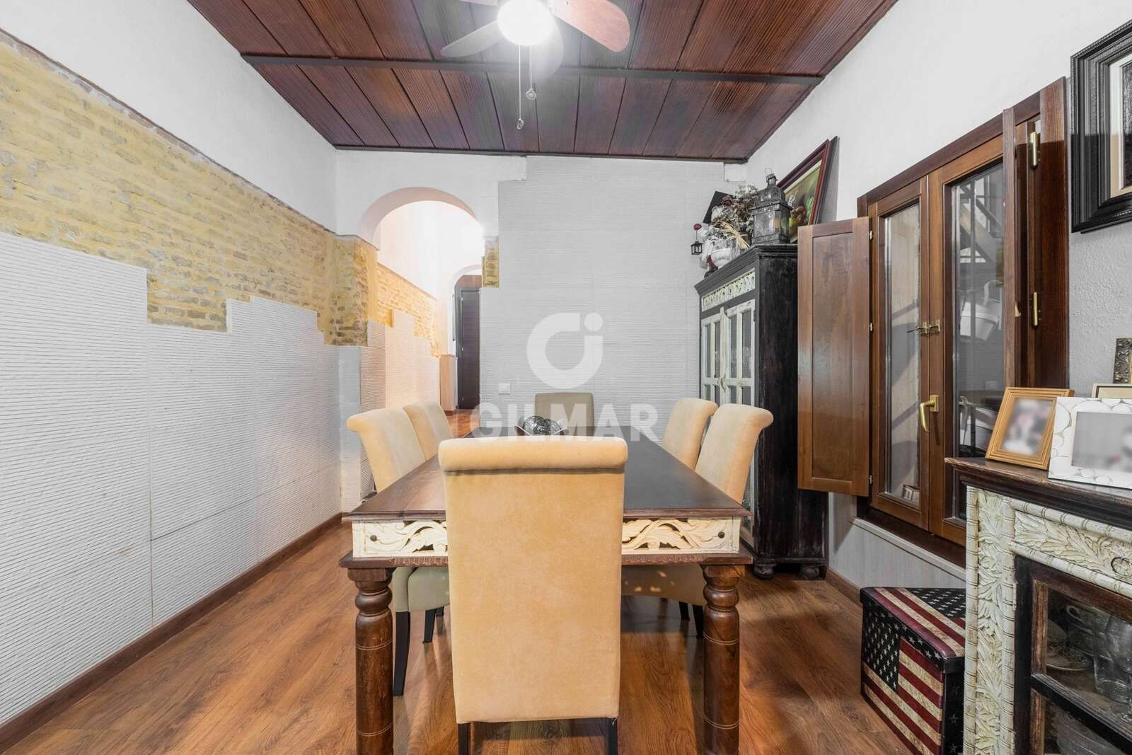 Property slider Gilmar