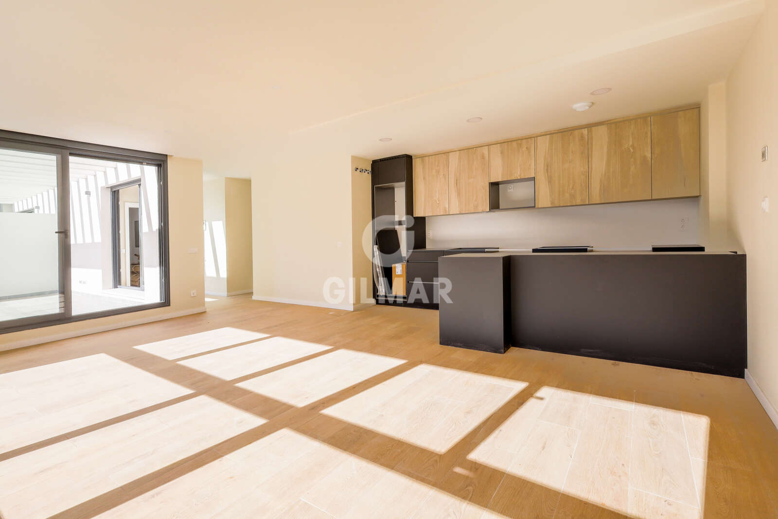 Property slider Gilmar