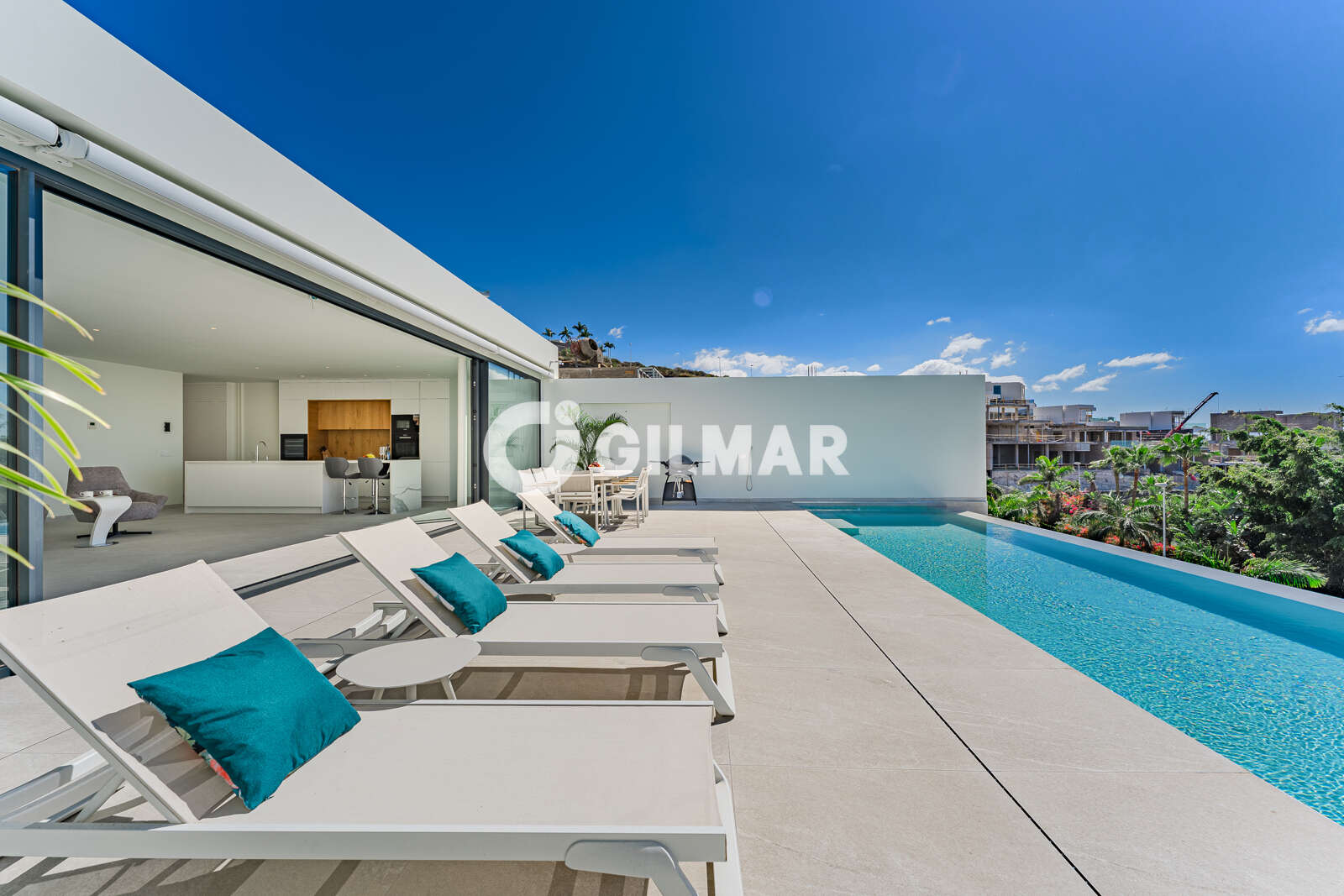 Property slider Gilmar