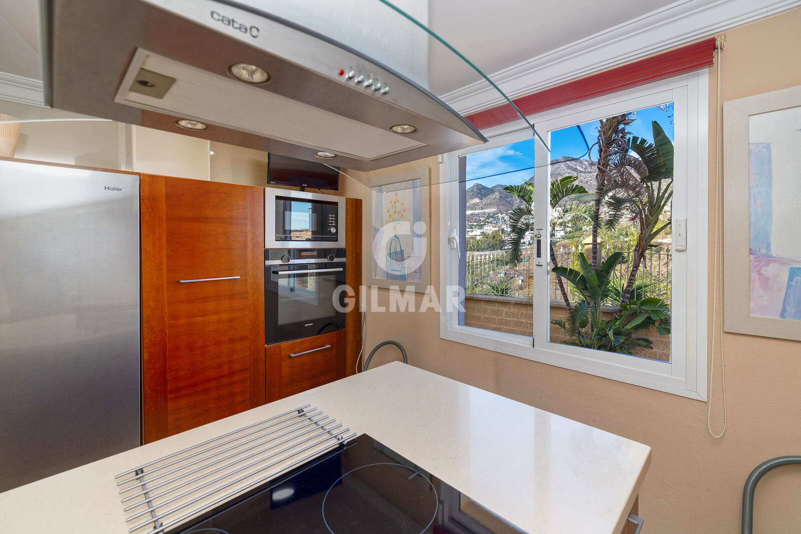 Property slider Gilmar