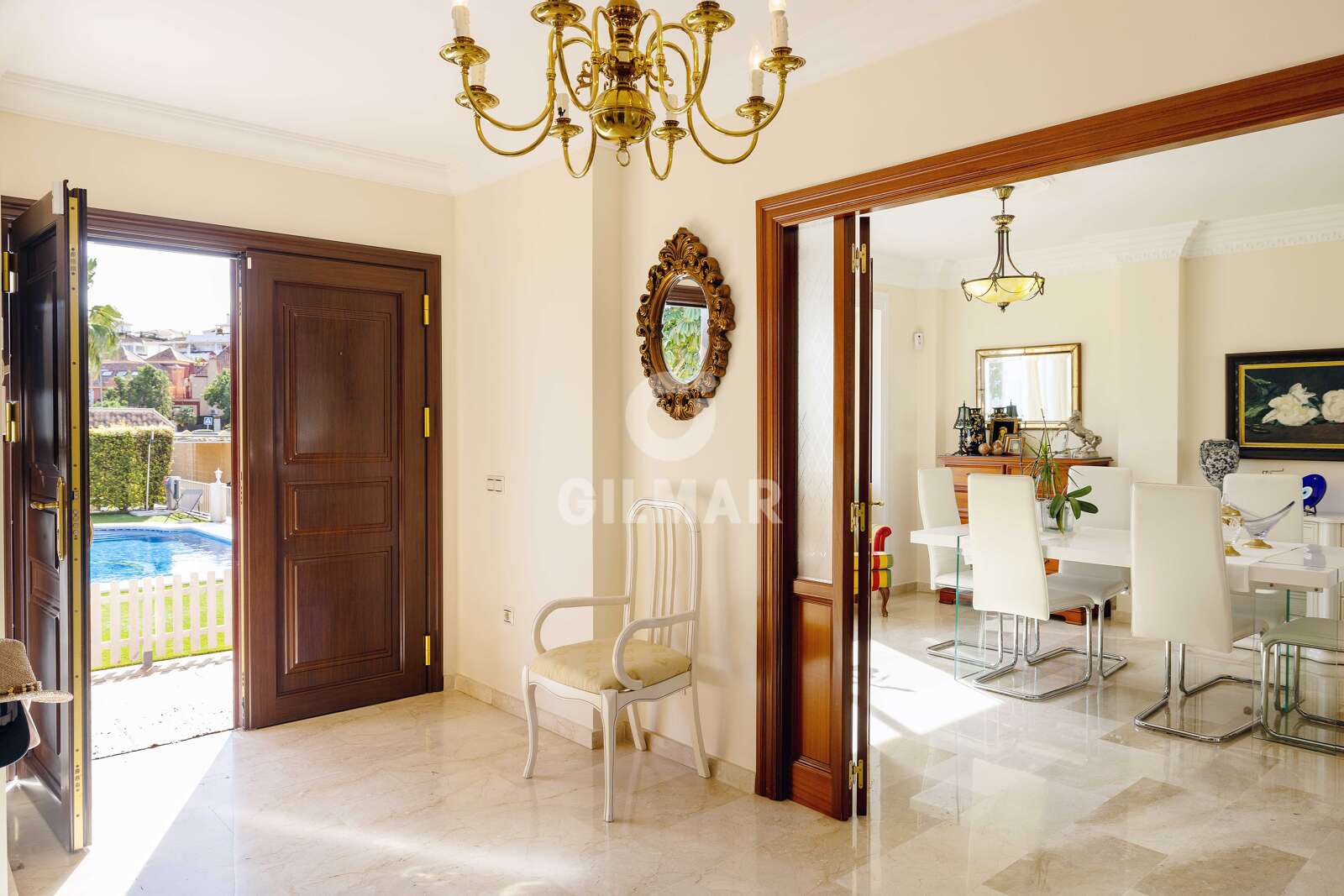 Property slider Gilmar