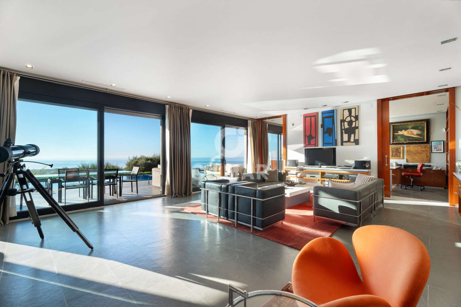 Property slider Gilmar