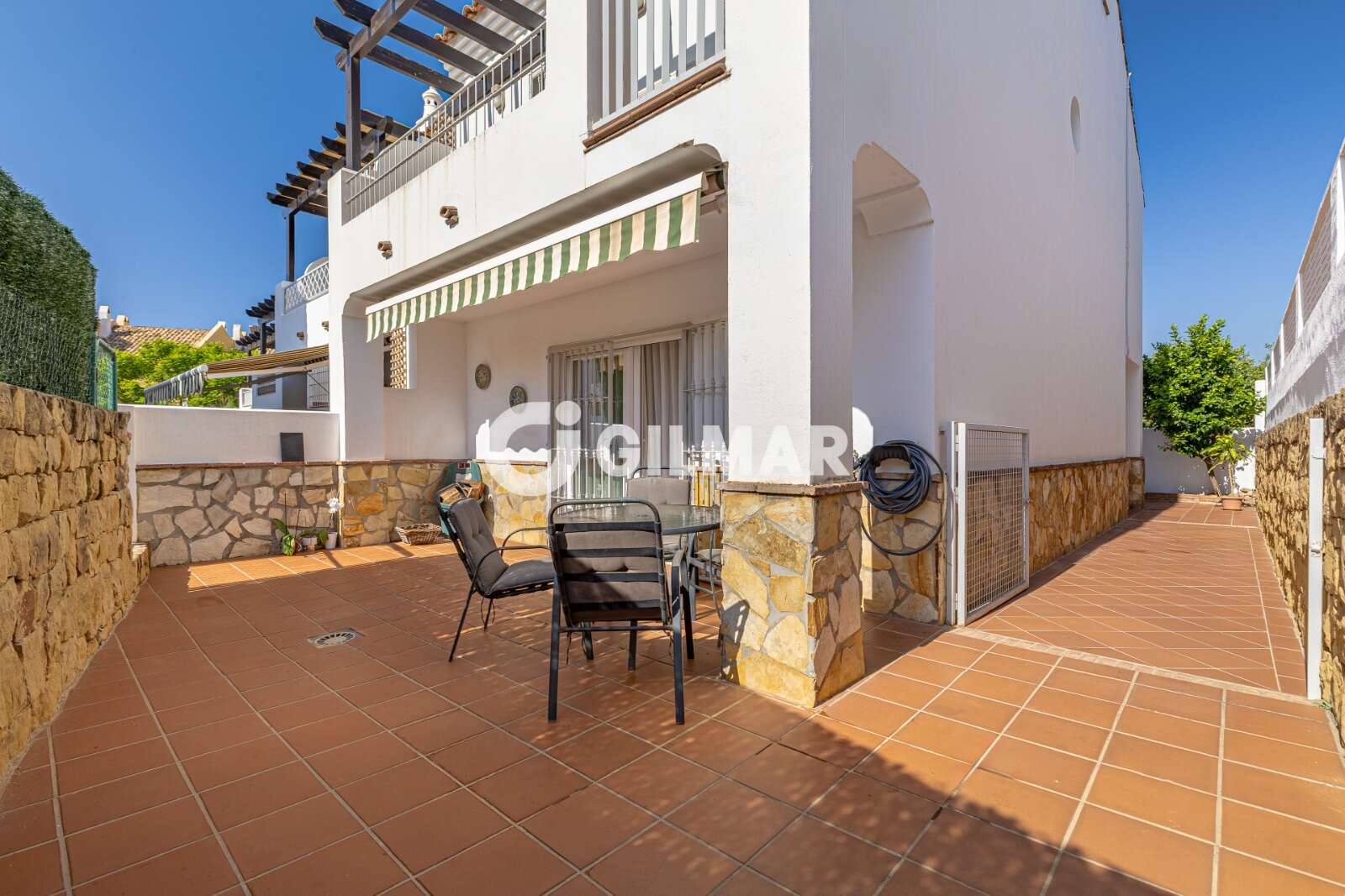Property slider Gilmar