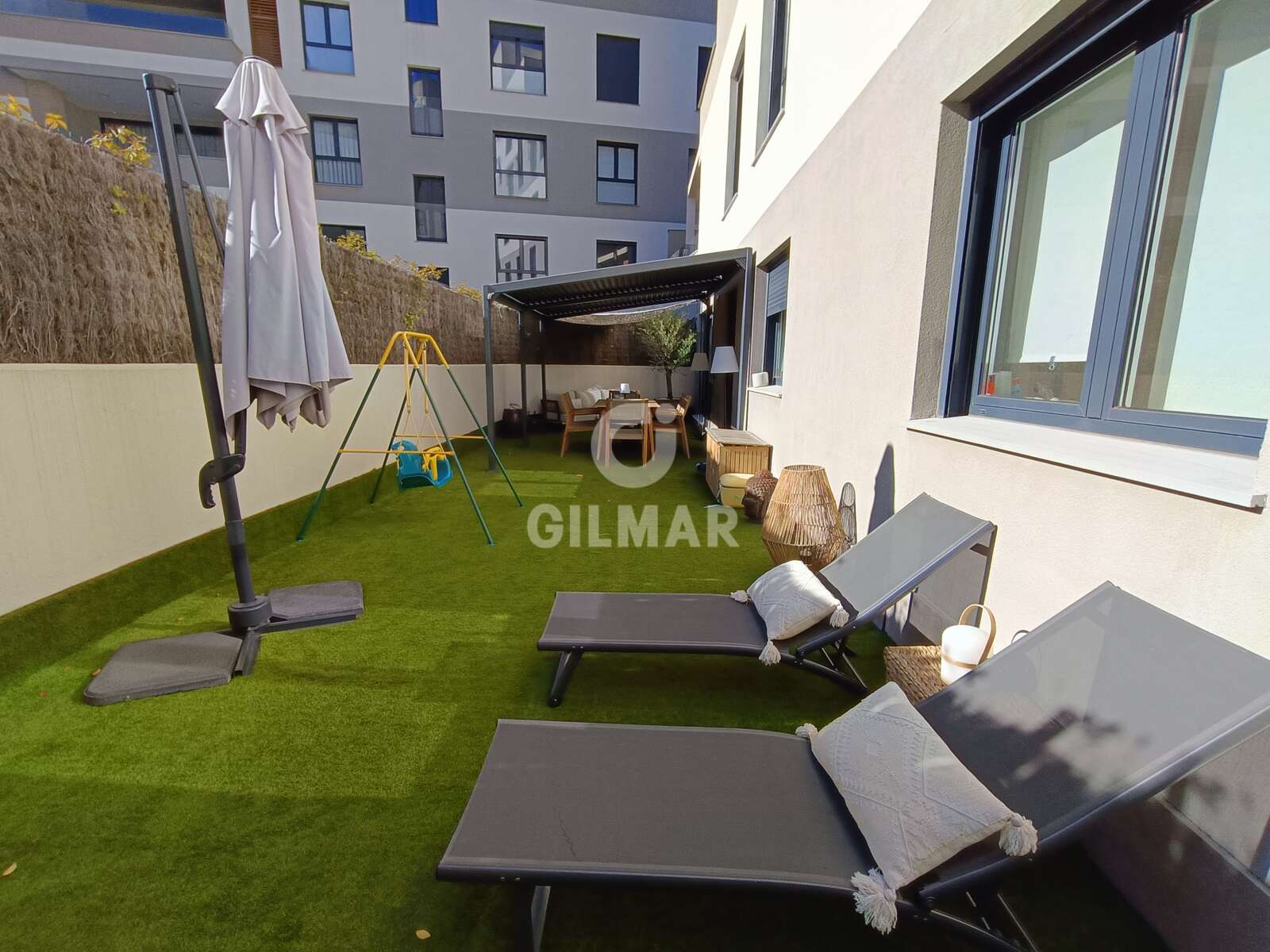 Property slider Gilmar