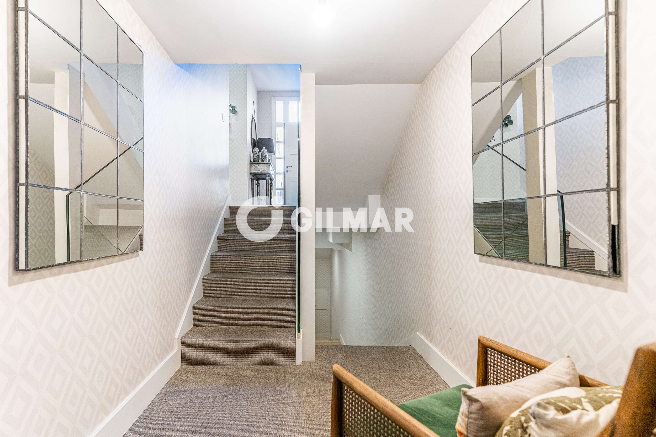 Photo of Semi-detached house