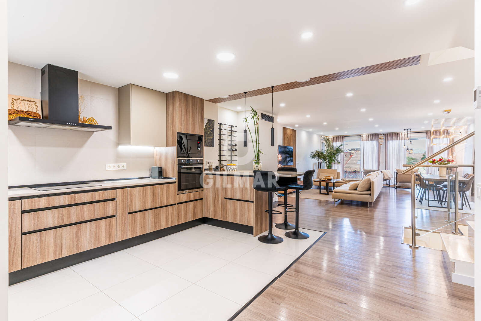 Property slider Gilmar