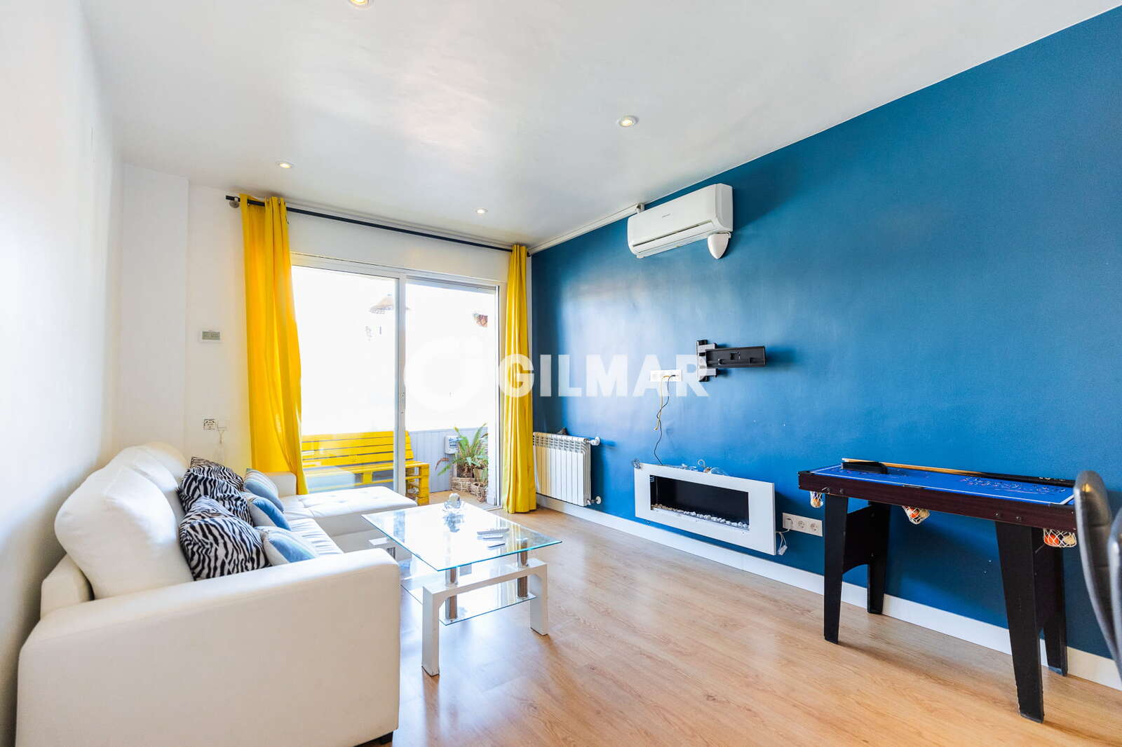Property slider Gilmar