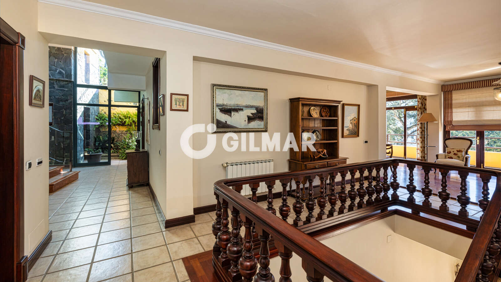 Property slider Gilmar