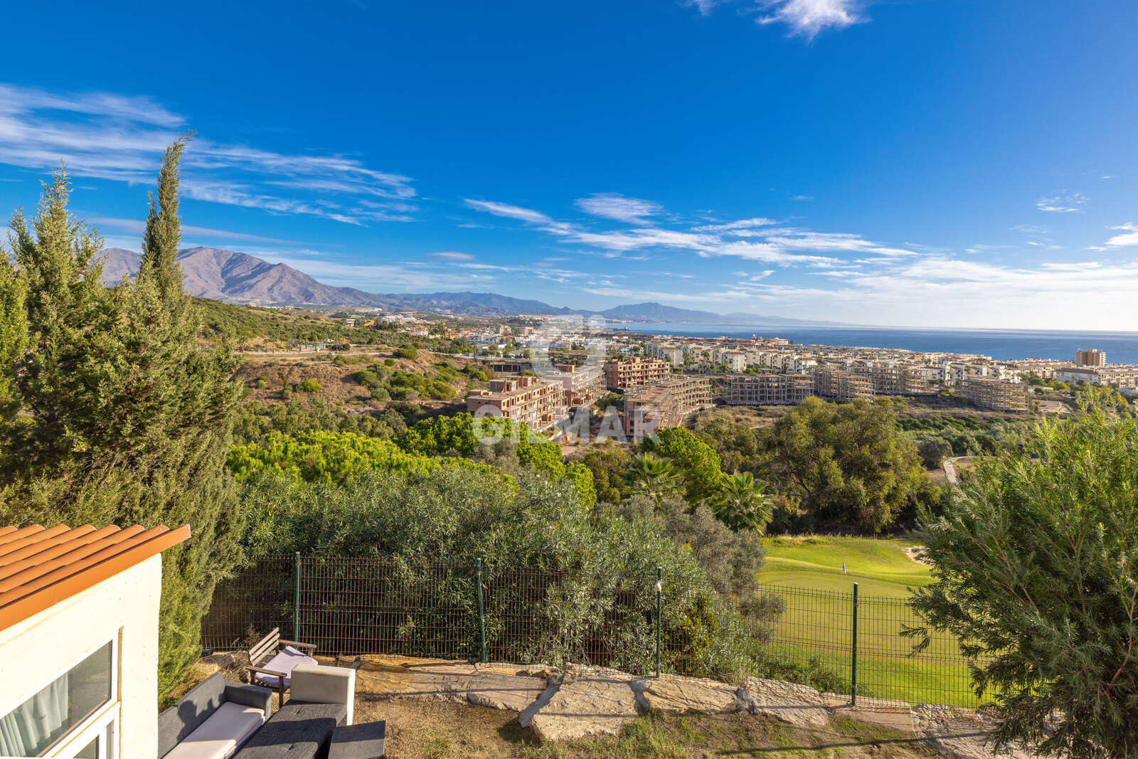 Property slider Gilmar