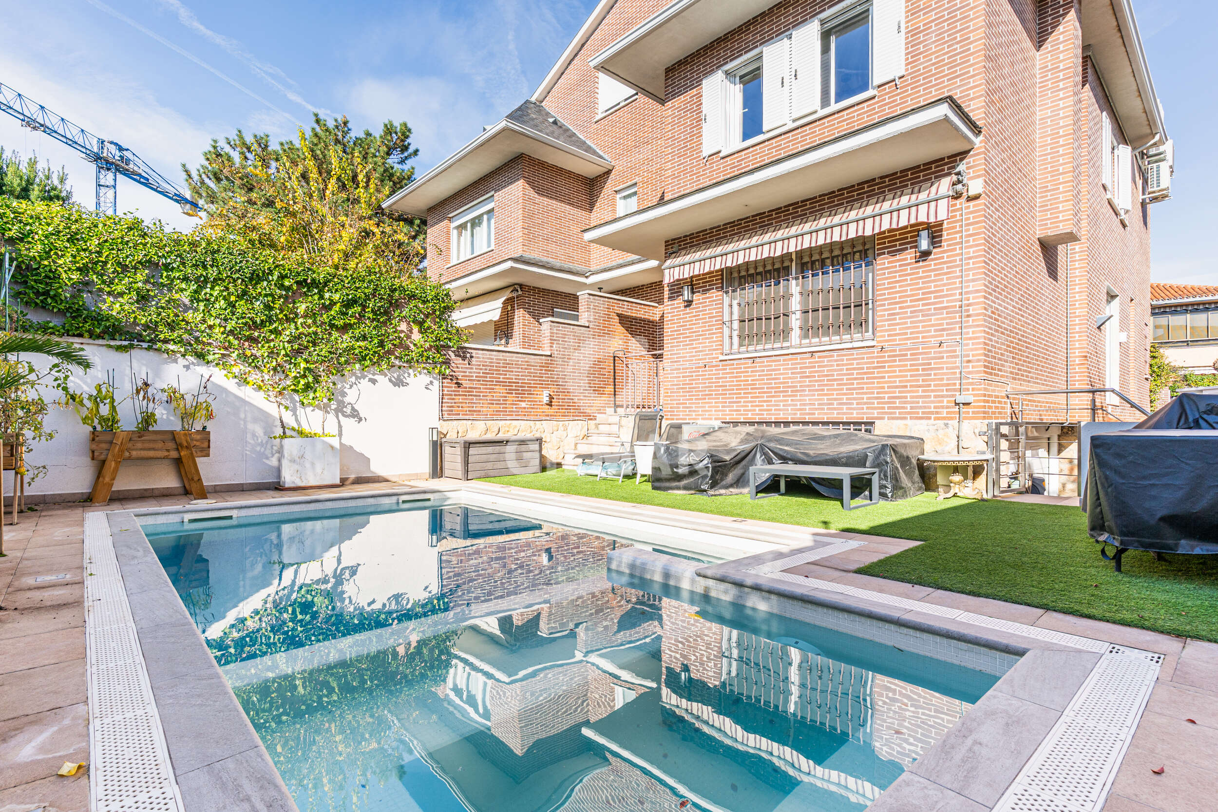 Chalet · 337 m² · 4 dorm