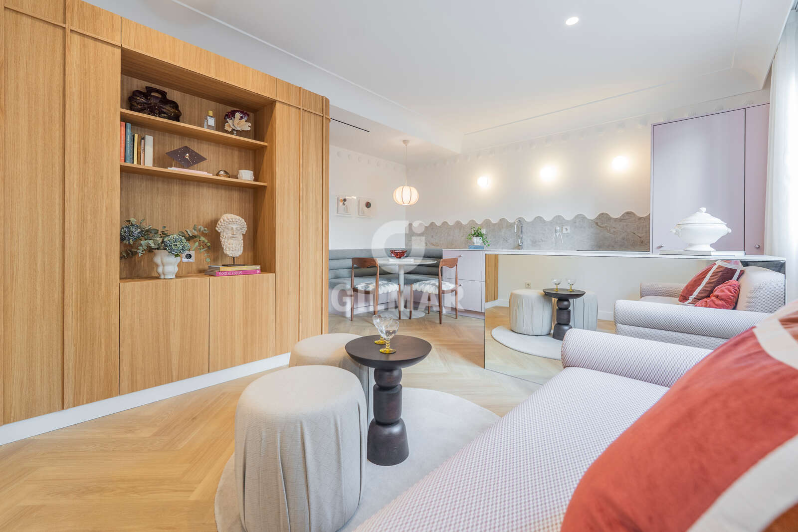 Property slider Gilmar