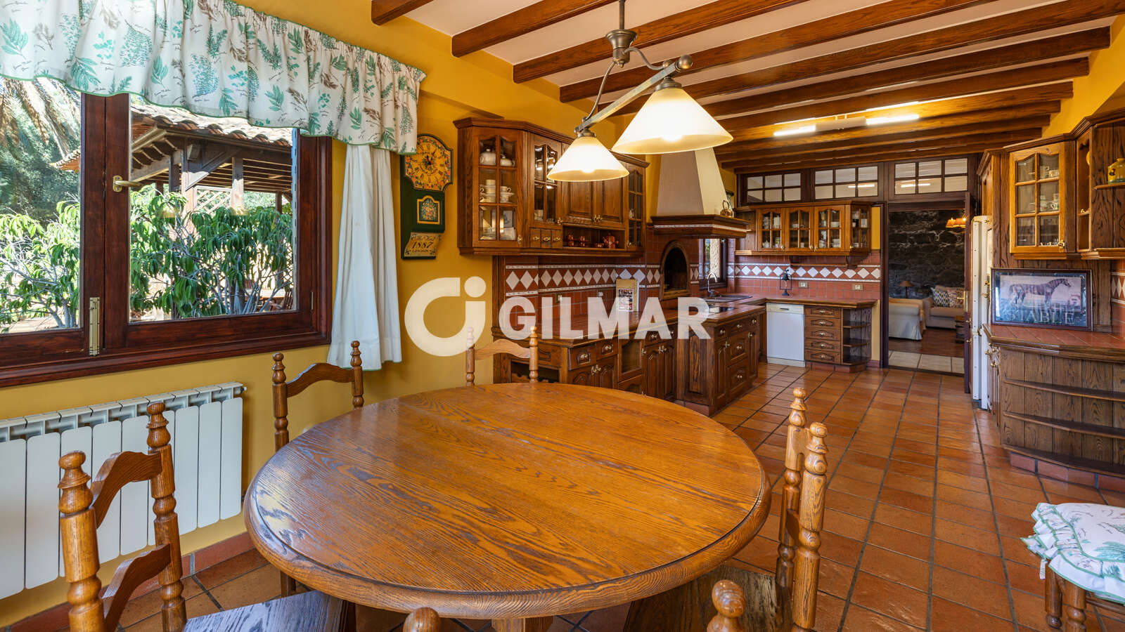 Property slider Gilmar