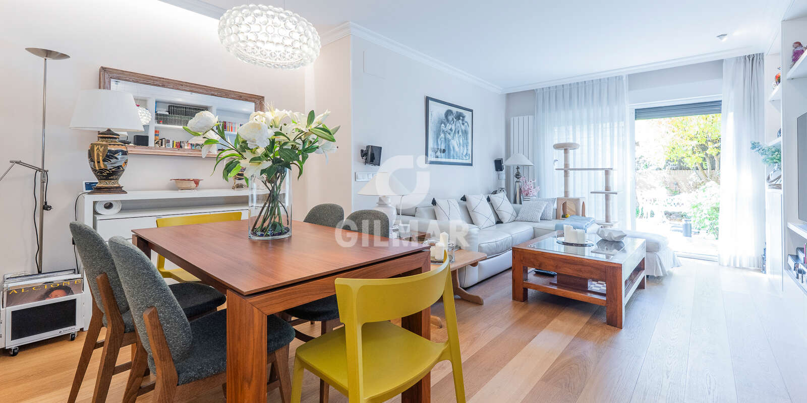 Property slider Gilmar