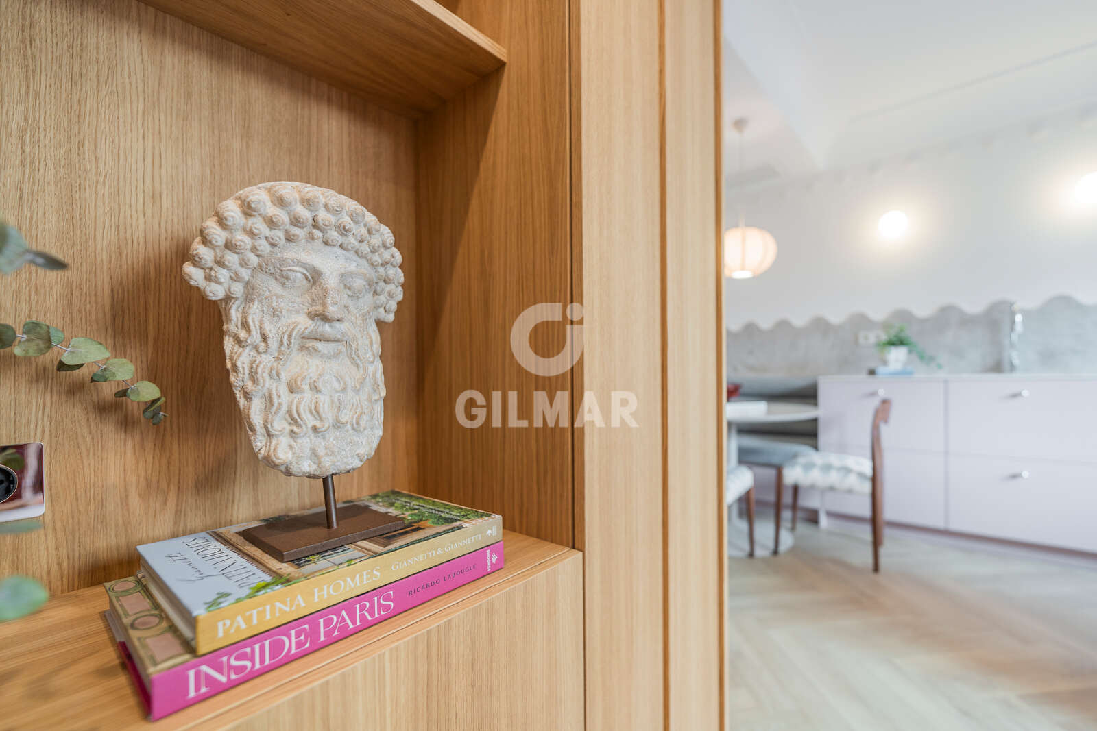 Property slider Gilmar
