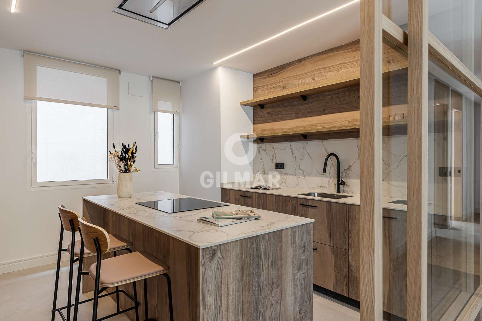 Property slider Gilmar