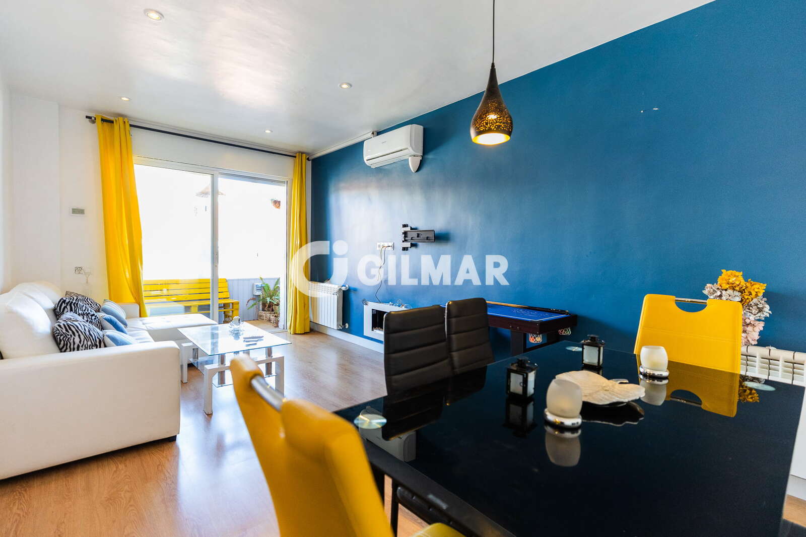 Property slider Gilmar