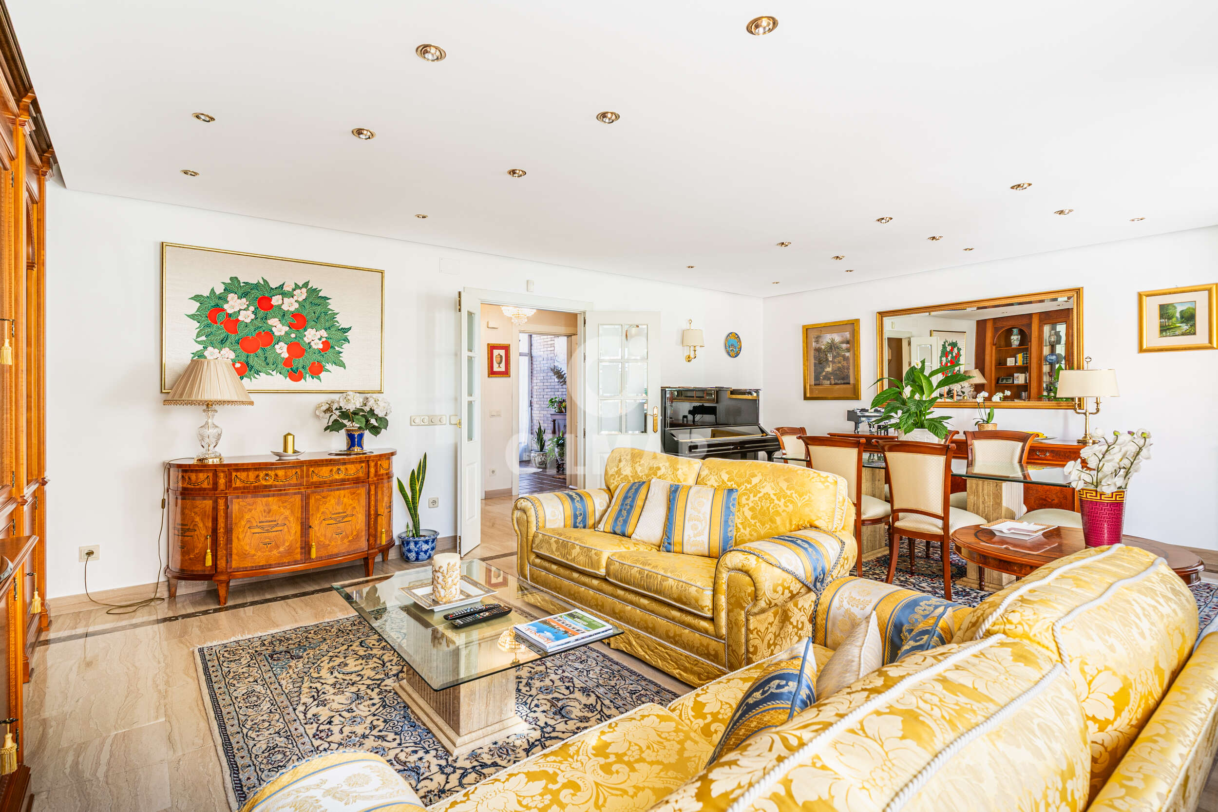 Photo of Semi-detached house