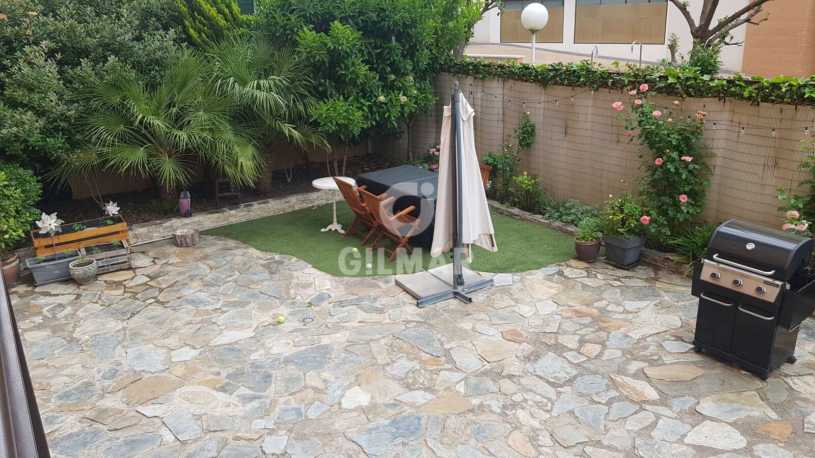 Property slider Gilmar